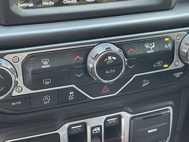 Used 2018 Jeep Wrangler Unlimited Rubicon AWD/4WD image 12