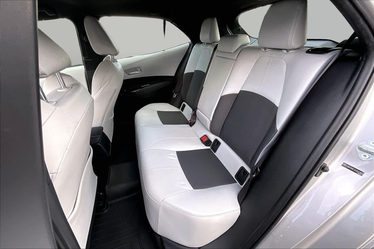 Used 2019 Toyota Corolla XSE FWD image 19