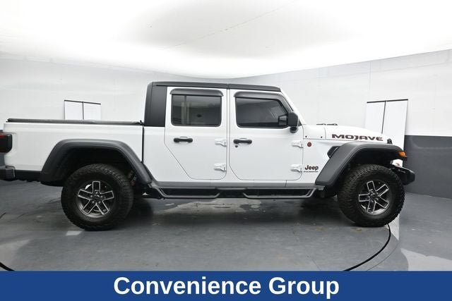 Used 2024 Jeep Gladiator Mojave w/ Technology Group AWD/4WD image 14