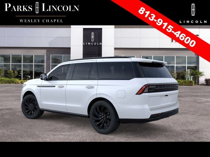 New 2026 Lincoln Navigator Reserve w/ Jet Appearance Package AWD/4WD image 4