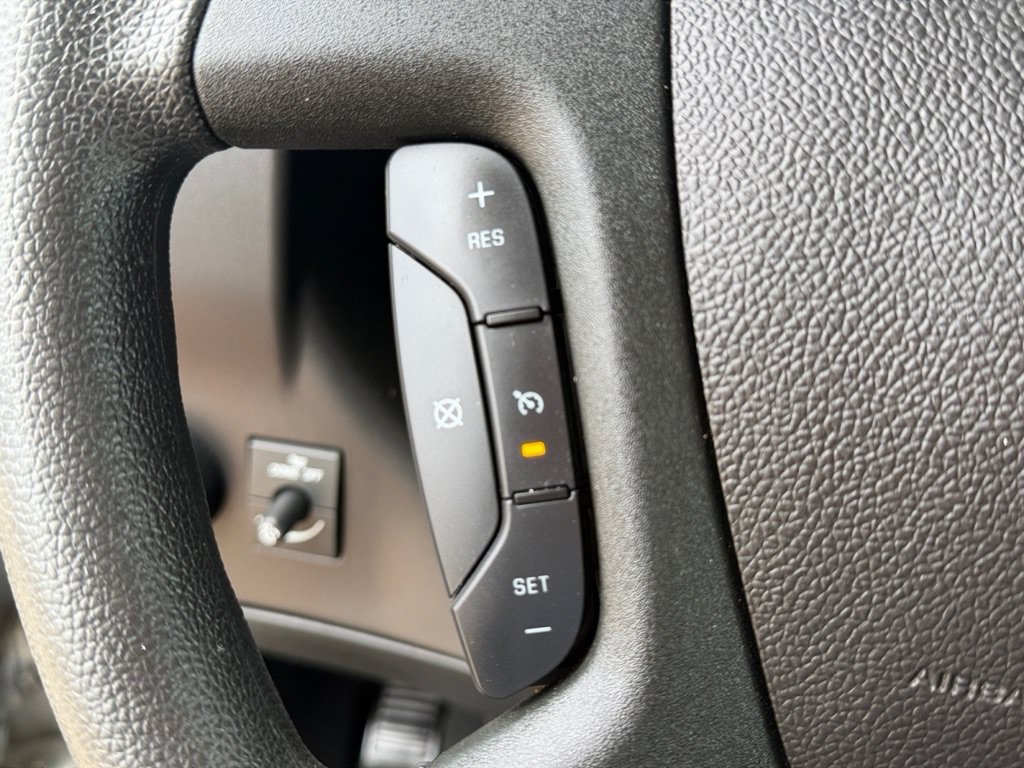 Used 2019 GMC Savana 3500 w/ Driver Convenience Package RWD image 20