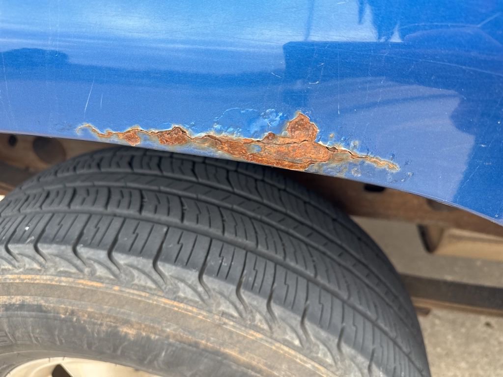 Used 2004 Chevrolet Silverado 1500 LS image 21