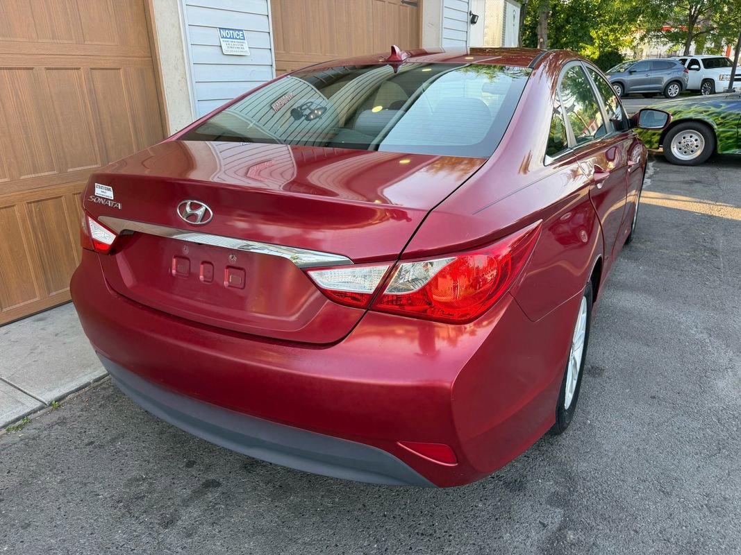 Used 2014 Hyundai Sonata GLS w/ Popular Equipment Group 2 FWD image 3