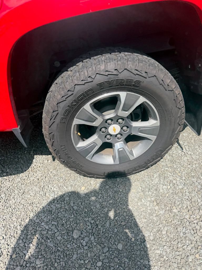 Used 2017 Chevrolet Colorado Z71 AWD/4WD image 13