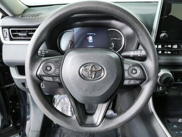 Used 2025 Toyota RAV4 LE FWD image 8