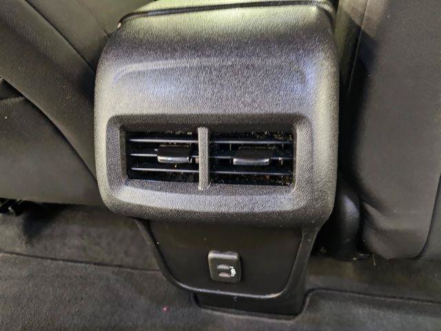 Used 2020 Chevrolet Equinox LT FWD image 34
