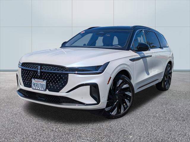 Used 2024 Lincoln Nautilus Black Label w/ Jet Appearance Package (87T)