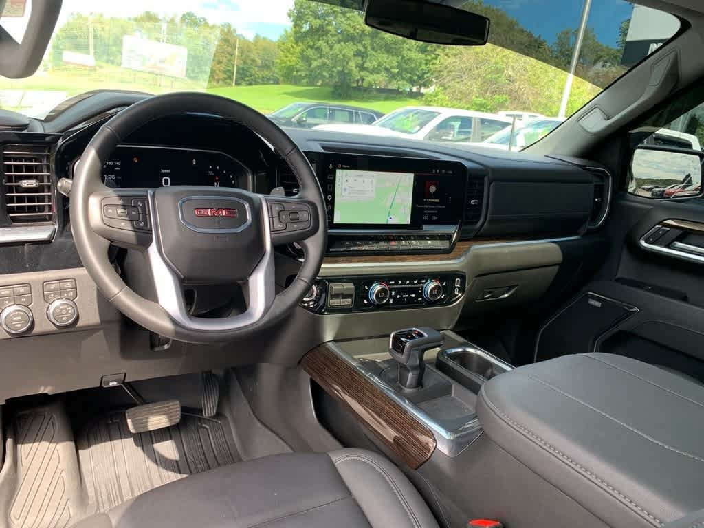 Used 2026 GMC Sierra 1500 Elevation w/ Elevation Premium Package AWD/4WD image 19