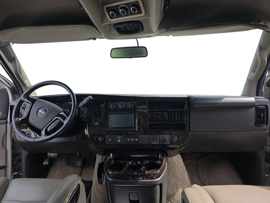 Used 2022 GMC Savana 2500 w/ Enhanced Convenience Package RWD image 9