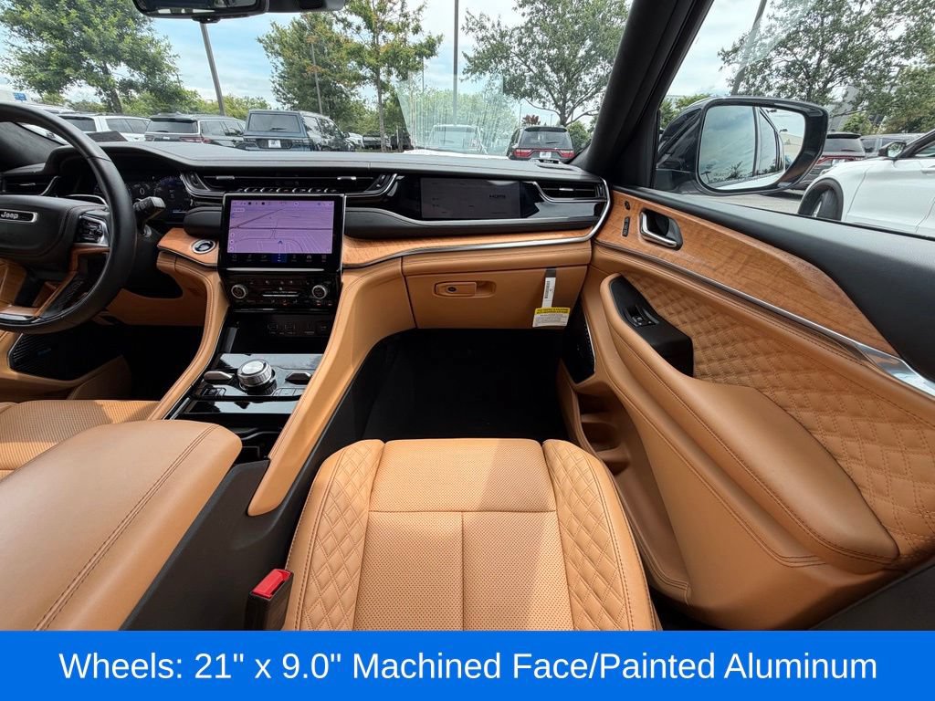 Certified 2025 Jeep Grand Cherokee L Summit AWD/4WD image 21