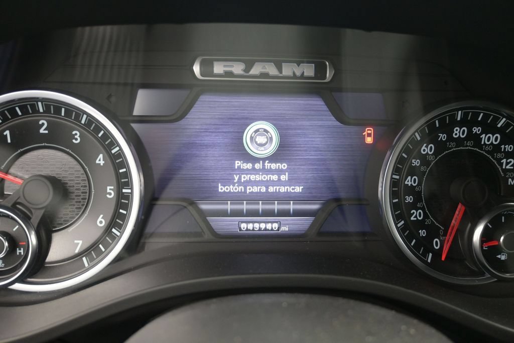 Used 2024 RAM 1500 Laramie RWD image 11