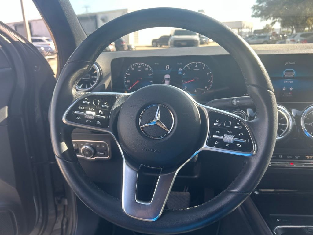Used 2023 Mercedes-Benz GLA 250 image 19