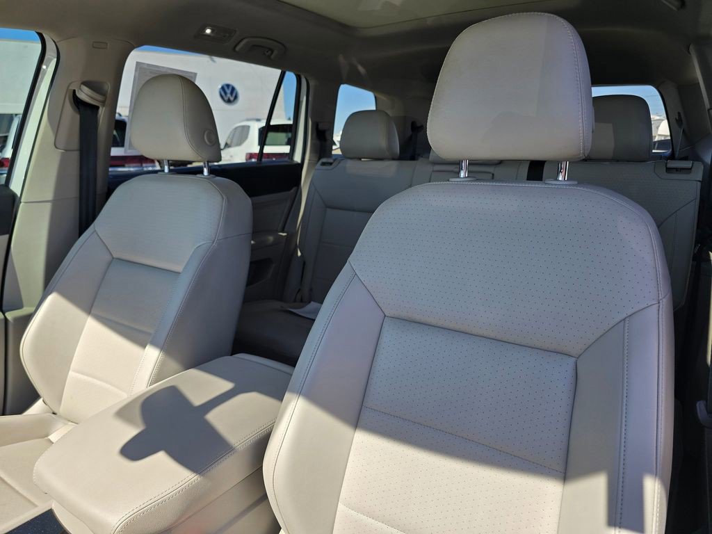 Used 2022 Volkswagen Atlas SE FWD image 25