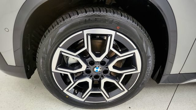 Used 2026 BMW X1 xDrive28i AWD/4WD image 77