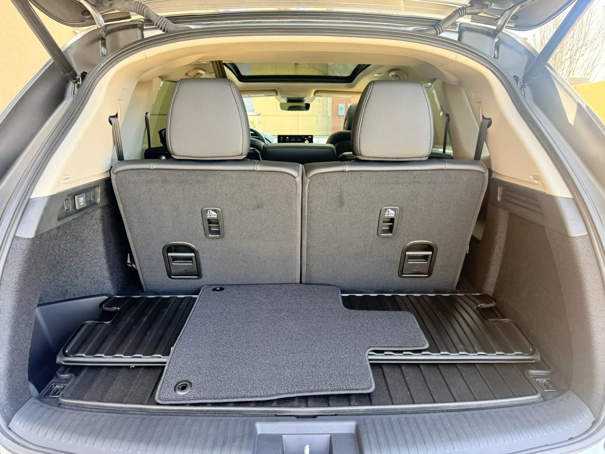 Used 2024 Acura MDX SH-AWD image 26