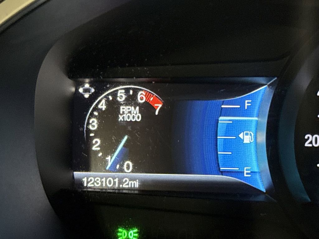 Used 2017 Ford Edge SEL w/ Equipment Group 201A image 13
