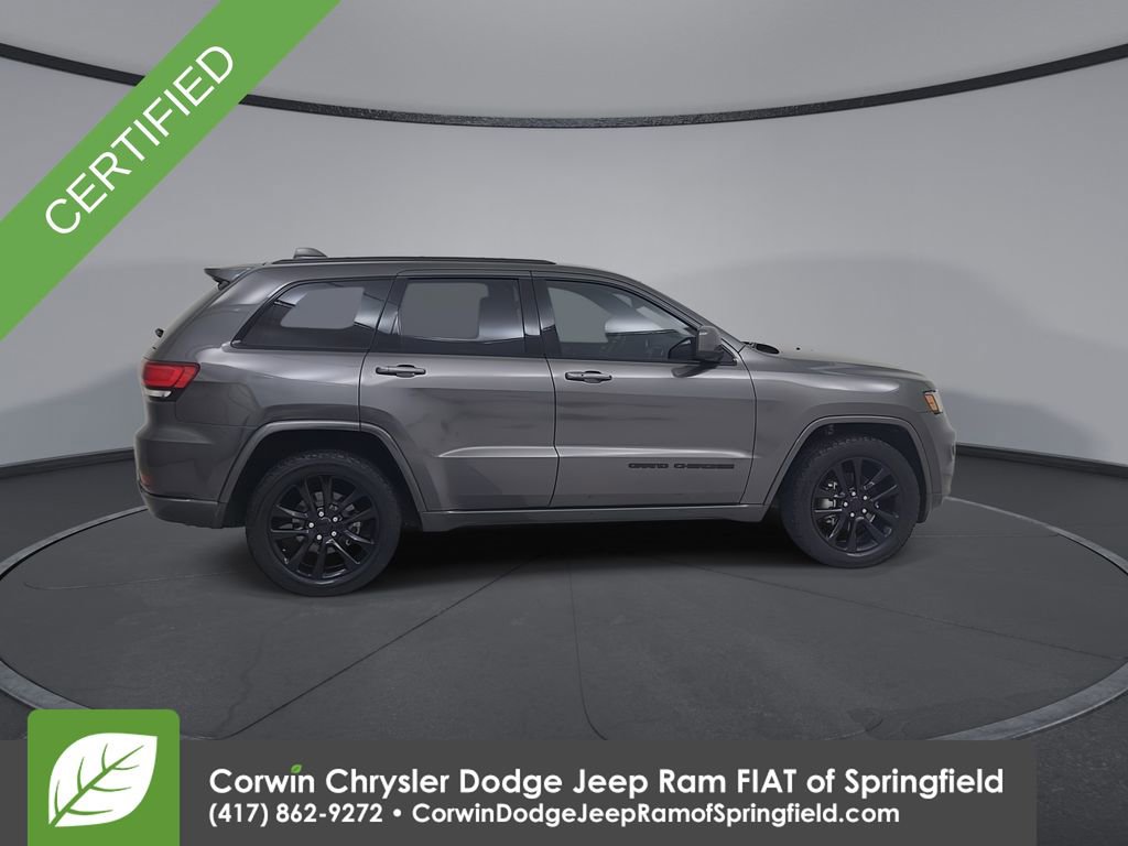 Used 2019 Jeep Grand Cherokee Altitude RWD image 16