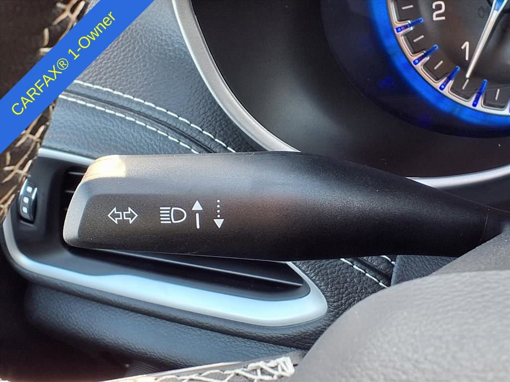 Used 2026 Chrysler Pacifica Select image 21