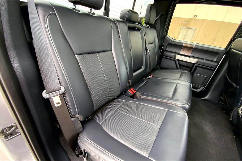 Used 2022 Ford F250 Lariat w/ Black Appearance Package AWD/4WD image 26