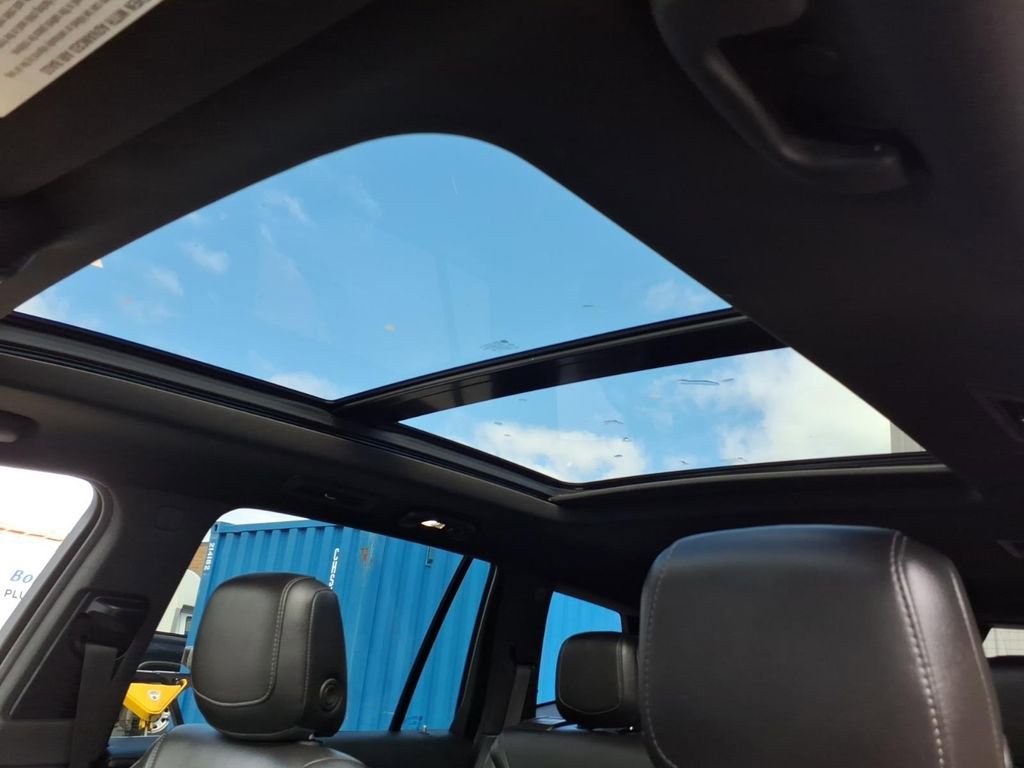 Used 2022 Cadillac XT6 Premium Luxury image 16