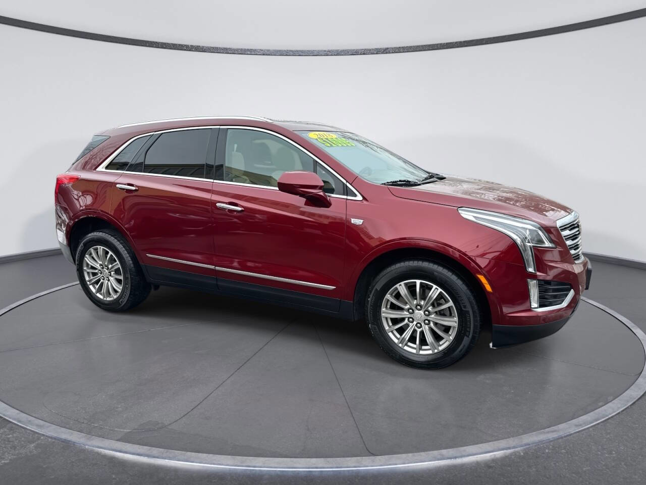 Used 2018 Cadillac XT5 Luxury w/ Driver Awareness Package AWD/4WD image 6