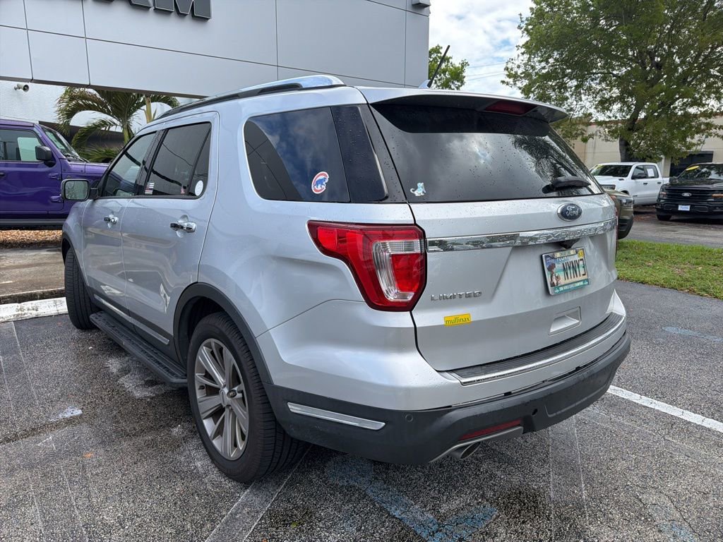 Used 2018 Ford Explorer Limited image 7