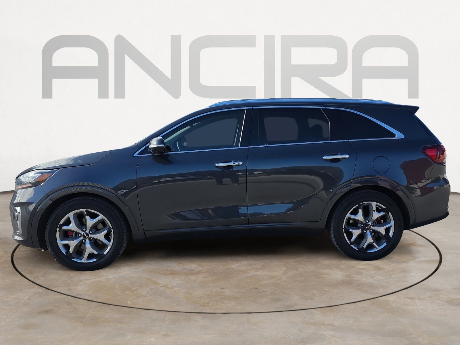 Used 2019 Kia Sorento SX w/ SX Touring Package image 5