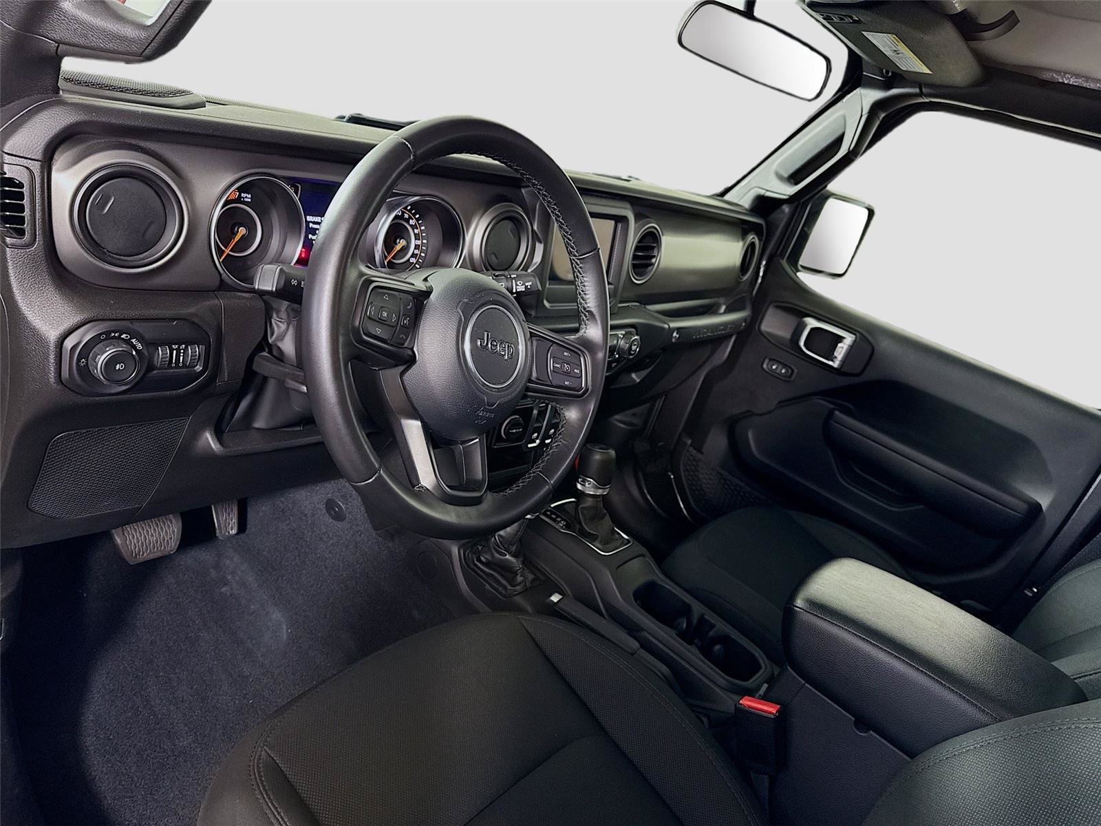 Used 2022 Jeep Wrangler Sport AWD/4WD image 3