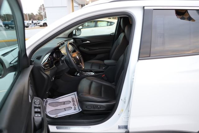 Used 2023 Buick Encore GX Essence w/ Experience Buick Package image 15