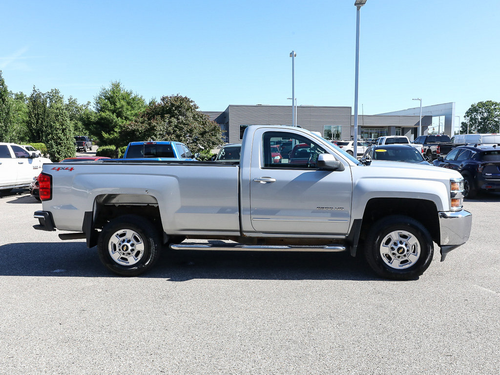 Used 2015 Chevrolet Silverado 2500 LT AWD/4WD image 8