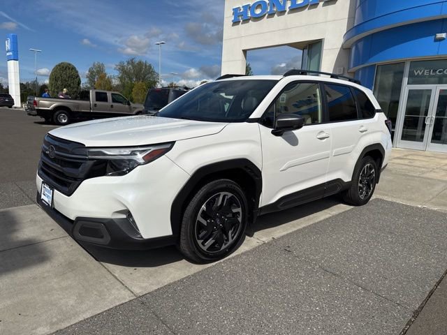 Used 2025 Subaru Forester Limited w/ Popular Package #1 image 11