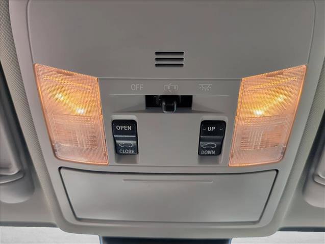 Certified 2017 Toyota RAV4 Limited image 24