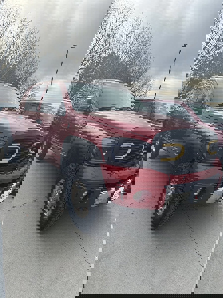 Used 2006 Dodge Ram 2500 Truck Laramie w/ Protection Group image 2