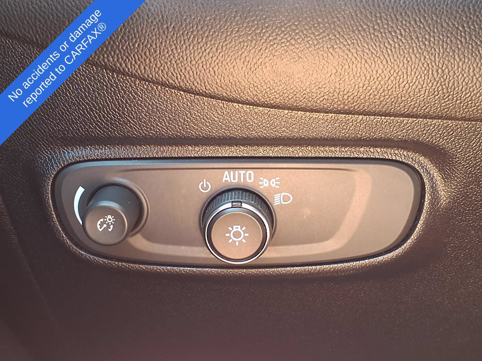 Used 2019 Chevrolet Equinox LT AWD/4WD image 28
