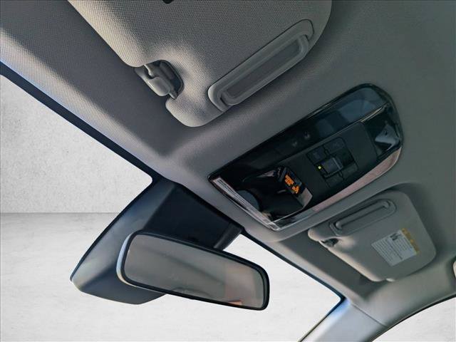 Used 2021 Toyota Venza LE w/ Carpet Mat Package (TMS) AWD/4WD image 12