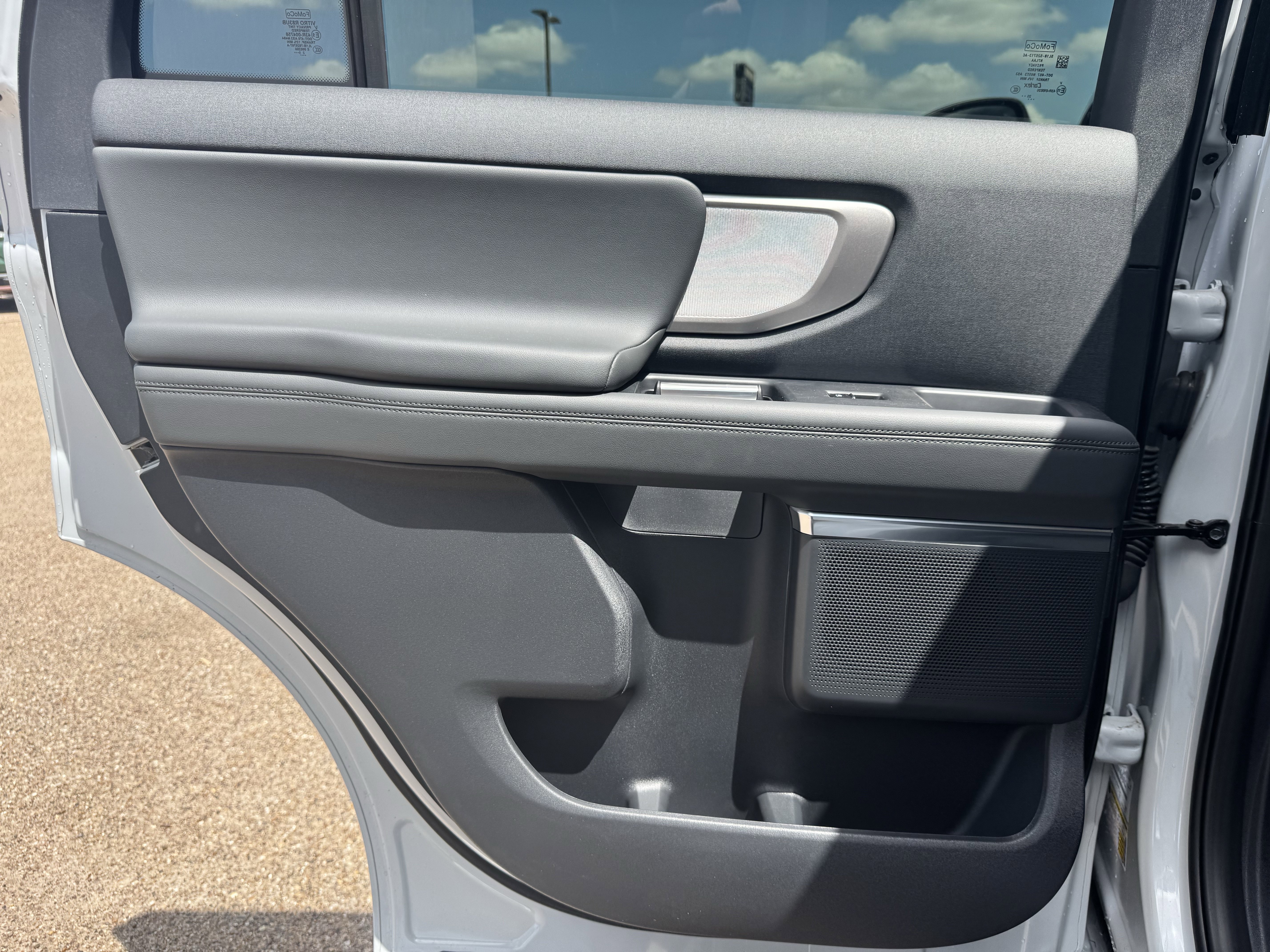 New 2026 Ford Expedition Active image 27