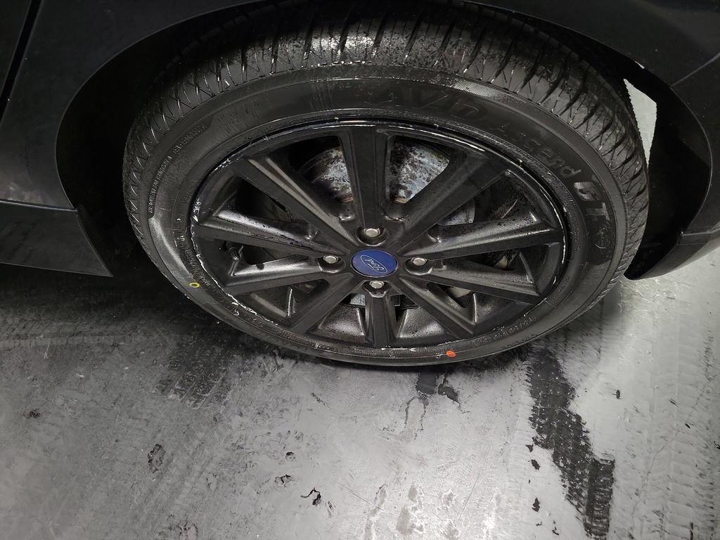 Used 2019 Ford Fiesta ST-Line FWD image 13