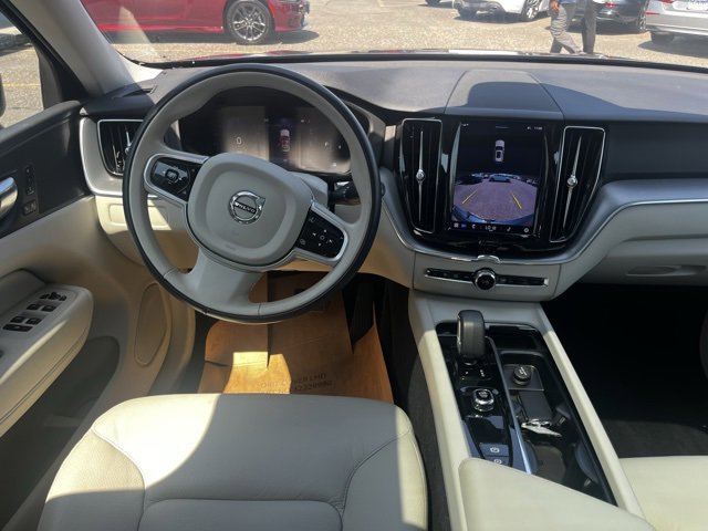Certified 2023 Volvo XC60 B5 Core w/ Climate Package image 2
