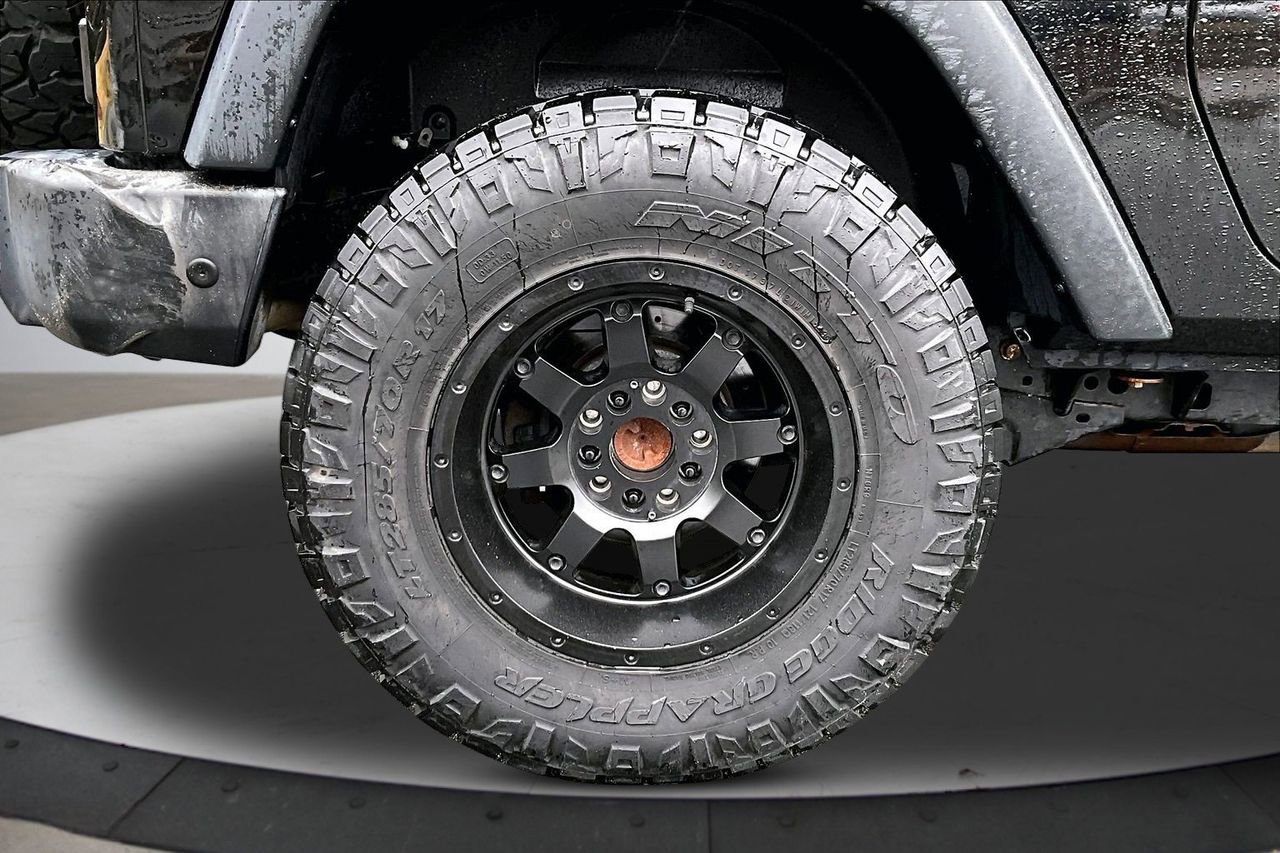 Used 2017 Jeep Wrangler Sport w/ Quick Order Package 23S image 32