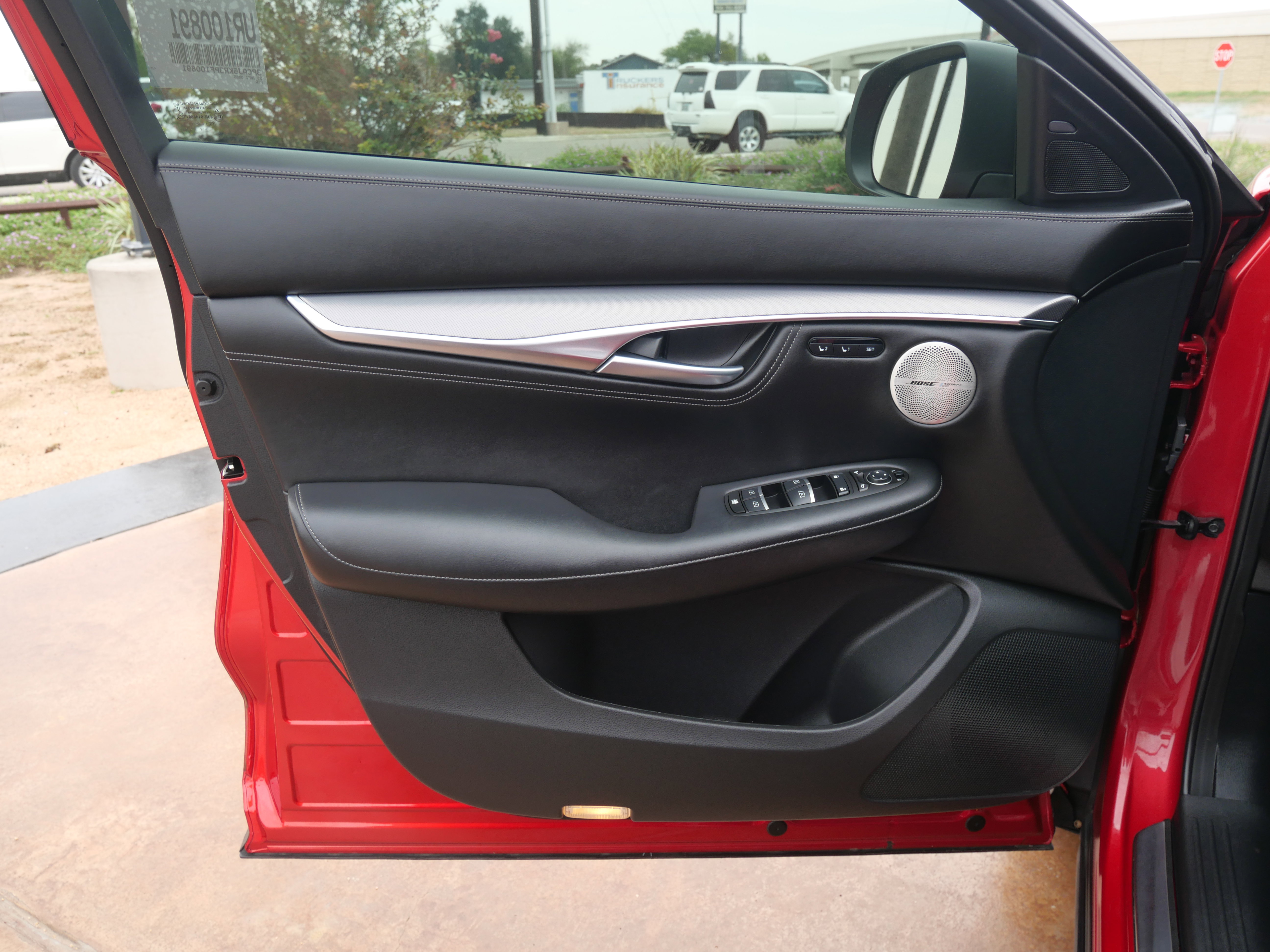 Used 2023 INFINITI QX55 Essential image 16