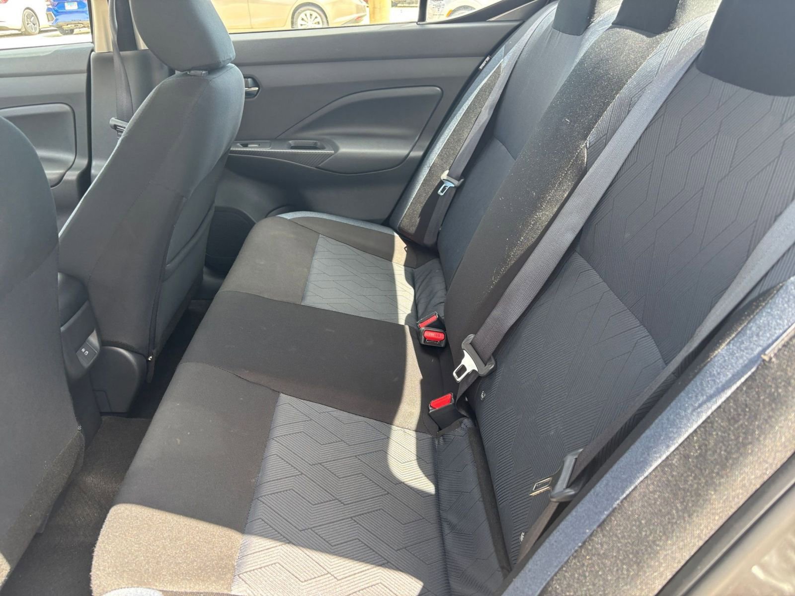 Used 2025 Nissan Versa SV w/ Trunk Package FWD image 25