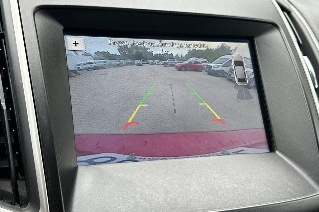 Used 2018 Ford Edge SEL w/ Equipment Group 201A FWD image 19