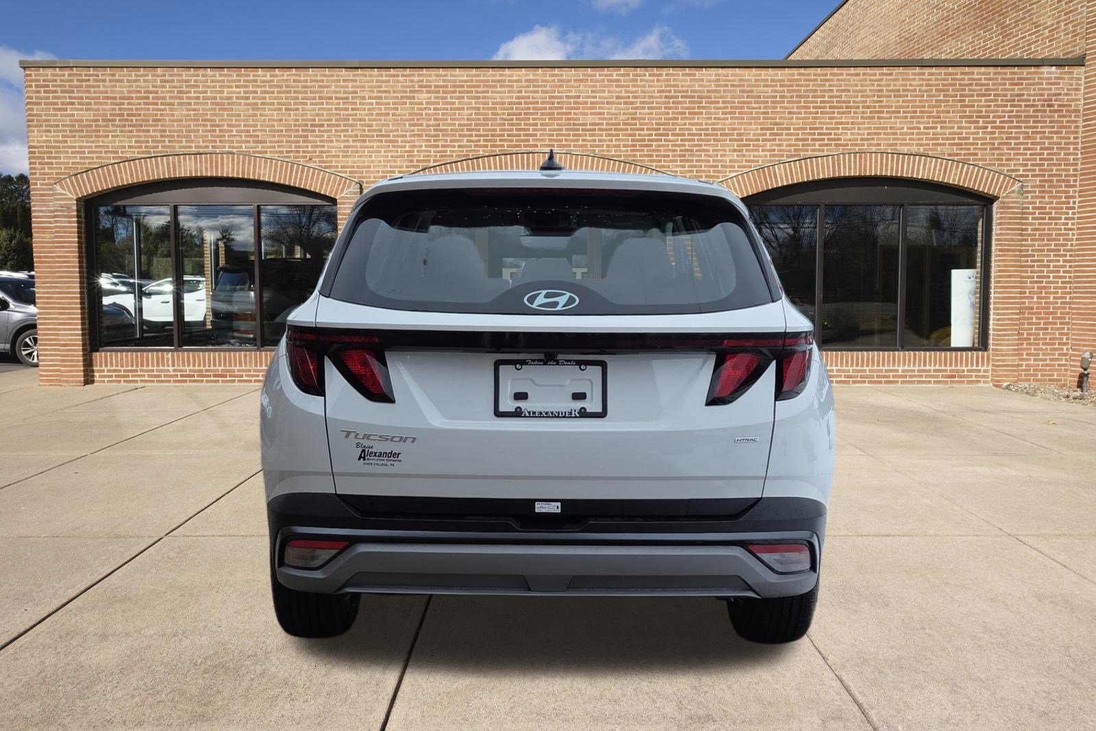 New 2026 Hyundai Tucson SE AWD/4WD image 4