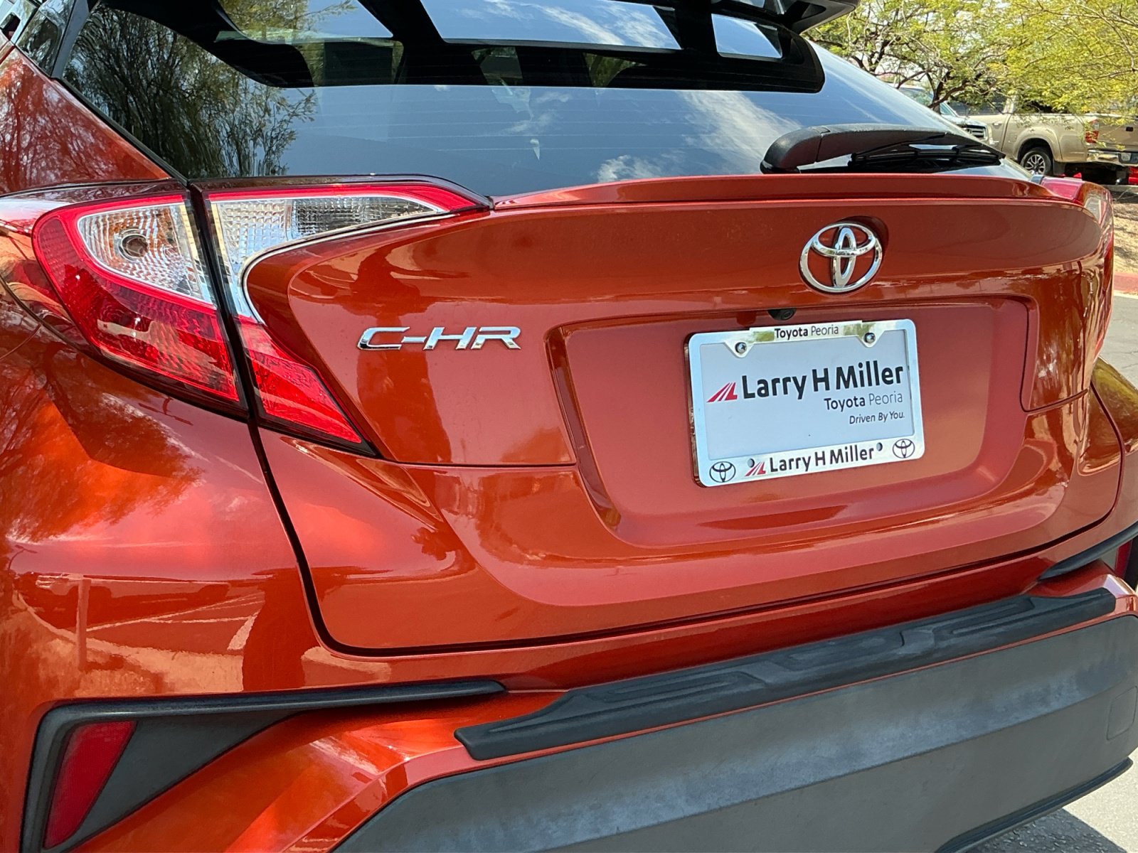 Certified 2020 Toyota C-HR XLE FWD image 23