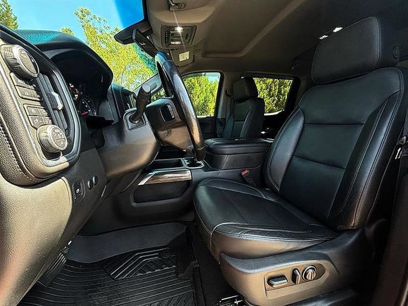 Used 2019 Chevrolet Silverado 1500 LT Trail Boss AWD/4WD image 33