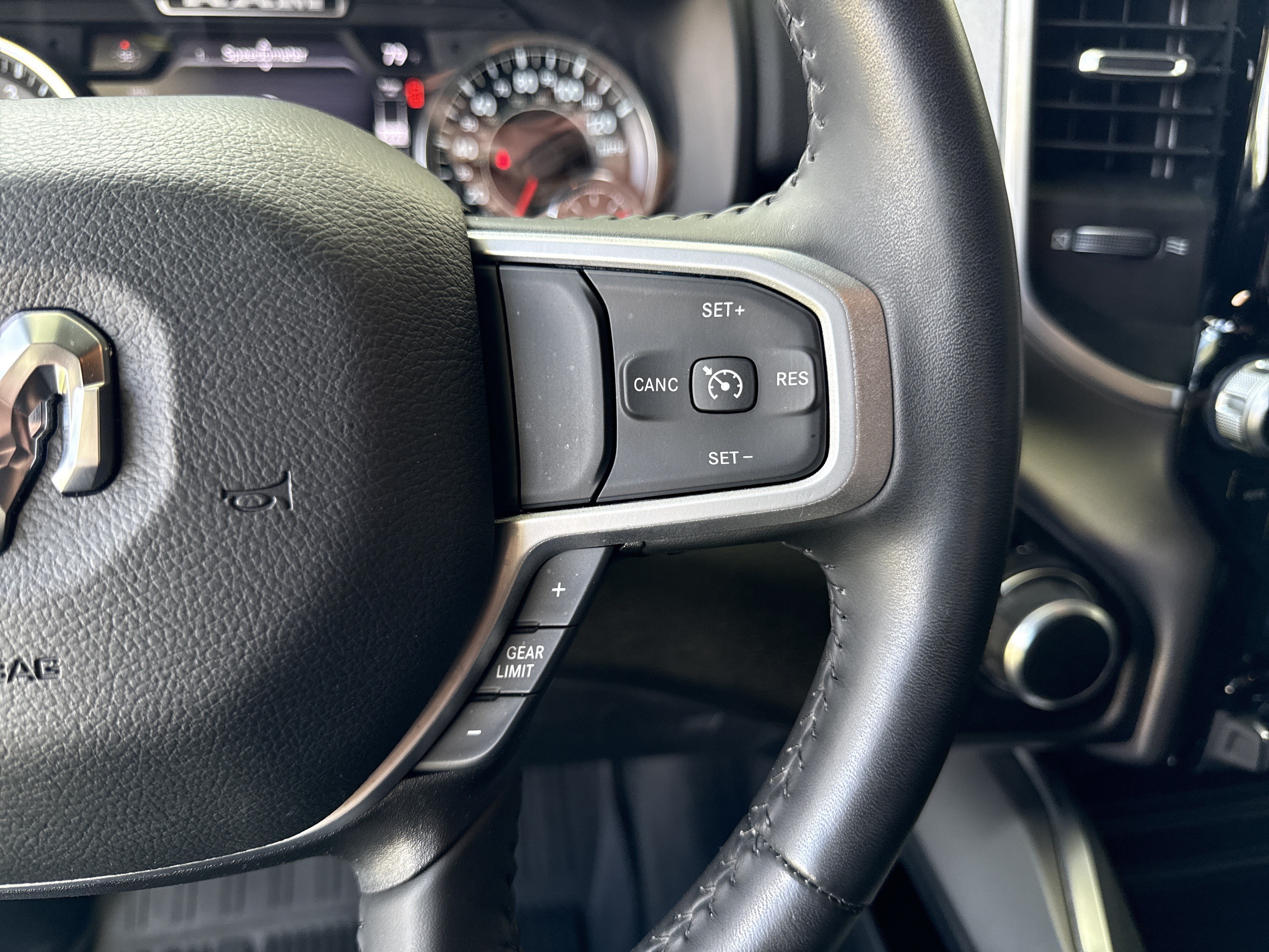 Used 2024 RAM 1500 Big Horn AWD/4WD image 19