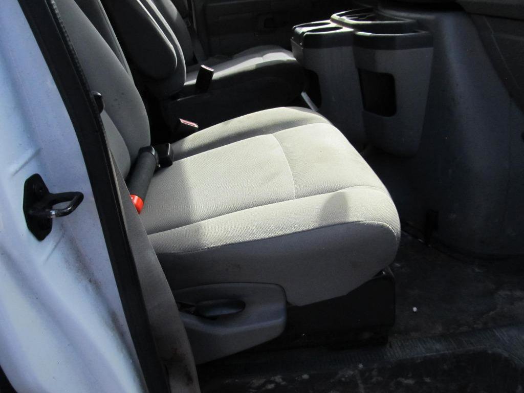 Used 2014 Ford E-250 and Econoline 250 w/ Power Group image 22