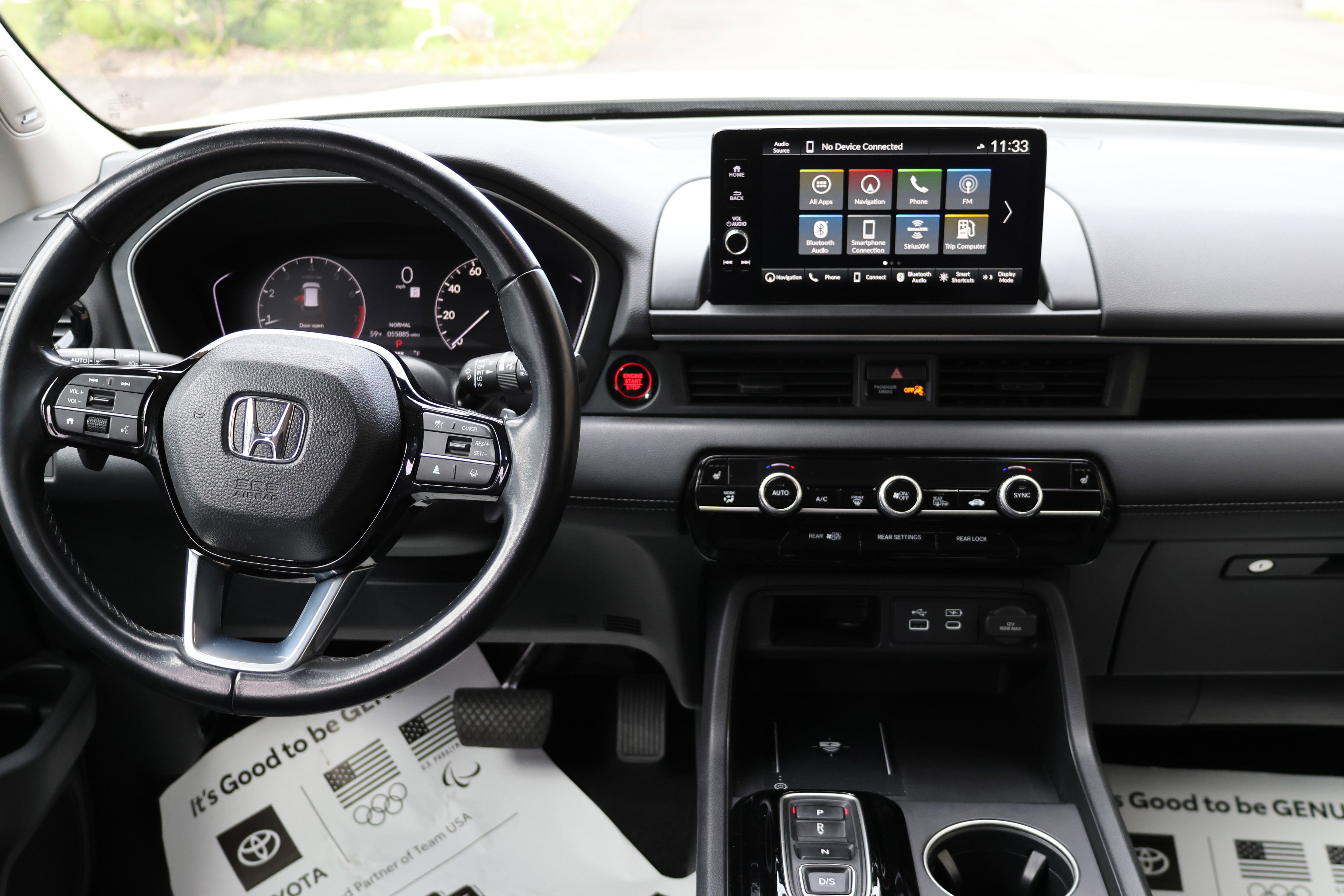 Used 2023 Honda Pilot Touring image 34