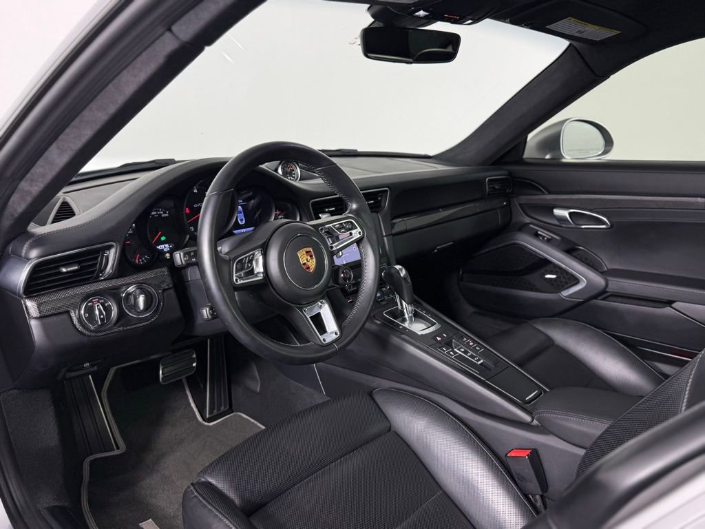 Used 2018 Porsche 911 Carrera 4 GTS AWD/4WD image 4