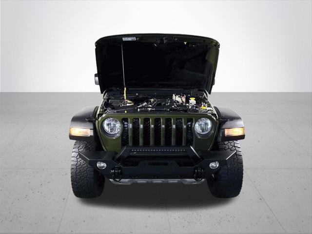 Certified 2023 Jeep Gladiator Mojave w/ Cold Weather Group AWD/4WD image 23